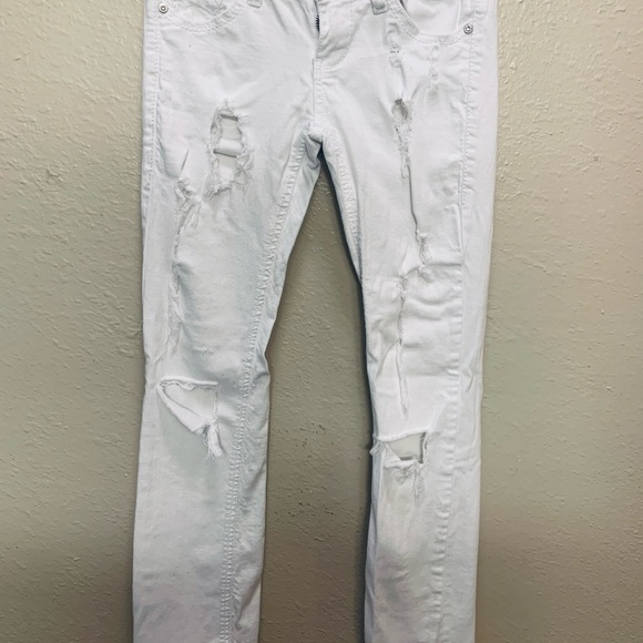 Cesttoi Jeans - Picture 2 of 9